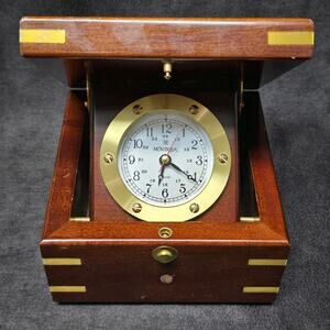 Montreux Quartz Clock In Dark Wooden Box CL137N2